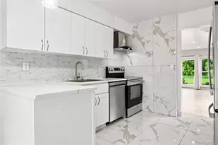 8 Manors Dr, Jericho, NY 11753 - Photo 5