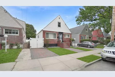 13715 170th Street, Jamaica, NY 11434 - Photo 3