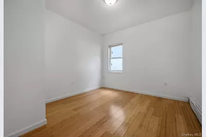 738 E 217th Street, Bronx, NY 10467 - Photo 9