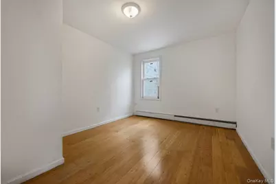738 E 217th Street, Bronx, NY 10467 - Photo 15