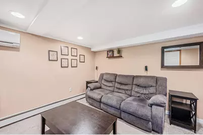 828 Strang Drive, Wantagh, NY 11793 - Photo 37