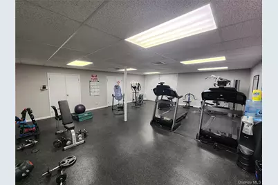 525 Riverleigh Avenue #111, Riverhead, NY 11901 - Photo 19