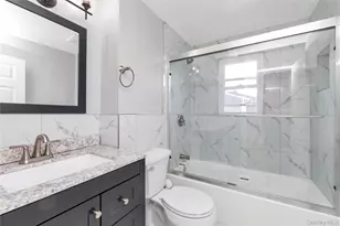 1345 Great Neck Rd, Copiague, NY 11726 - Photo 5