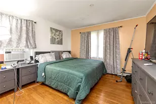 1345 Great Neck Rd, Copiague, NY 11726 - Photo 9