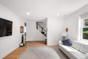 128 Glendale Rd, Scarsdale, NY 10583 - Photo 9