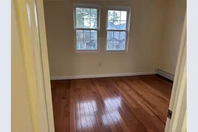 117-21 201st Place, Saint Albans, NY 11412 - Photo 5