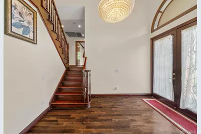 300 Ellen Place, Jericho, NY 11753 - Photo 13
