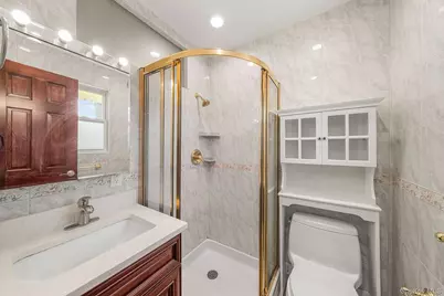 300 Ellen Place, Jericho, NY 11753 - Photo 21