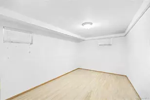 36-44 170th St, Flushing, NY 11358 - Photo 19
