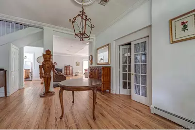 45 S Penataquit Avenue, Bay Shore, NY 11706 - Photo 15