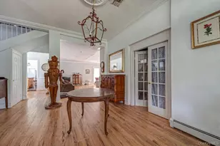 45 S Penataquit Ave, Bay Shore, NY 11706 - Photo 15
