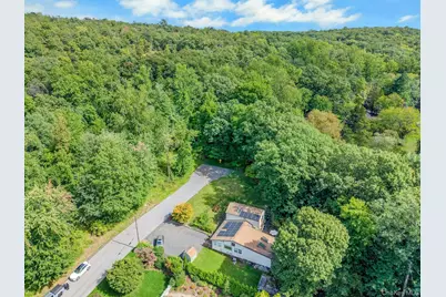 30 N Strawberry Hill Lane N, West Nyack, NY 10994 - Photo 29