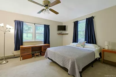 30 N Strawberry Hill Lane N, West Nyack, NY 10994 - Photo 13