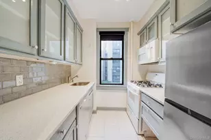 98-33 64th Ave, Rego Park, NY 11347 - Photo 11