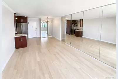 26910 Grand Central Parkway #31P, Floral Park, NY 11005 - Photo 3