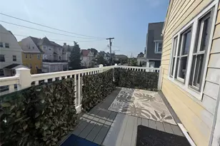 81 Waring Pl, Yonkers, NY 10703 - Photo 21
