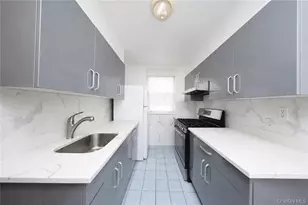 1130 58th St, Brooklyn, NY 11219 - Photo 7