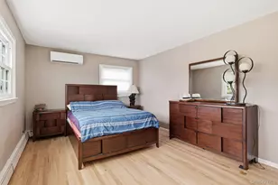 131 Fir St, Lindenhurst, NY 11757 - Photo 13