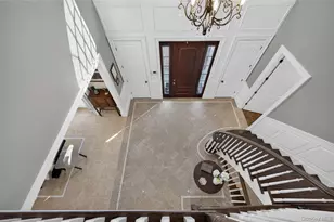15 Thorman Ln, Huntington, NY 11743 - Photo 5