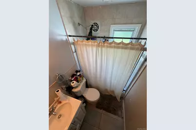 51 Jackson Avenue, Elmont, NY 11003 - Photo 7