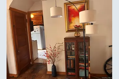 305 Bayville Avenue, Bayville, NY 11709 - Photo 9
