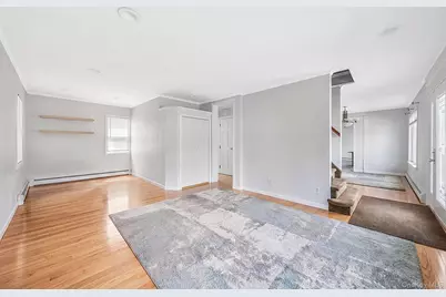 52 Manhattan Avenue, West Babylon, NY 11704 - Photo 15