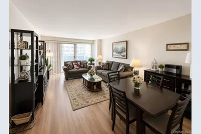 18-15 215th Street #2L, Bayside, NY 11360 - Photo 3