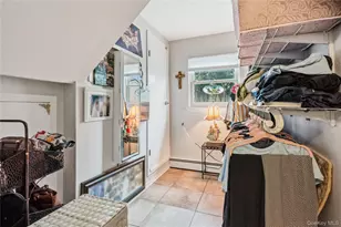 411 8th St, Bohemia, NY 11716 - Photo 19