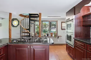 27 Rumsey Rd, Greenwood Lake, NY 10925 - Photo 7