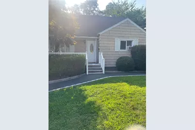 140 Nassau Avenue #2, Islip, NY 11751 - Photo 1