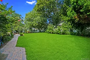 37 Main Ave, Mastic, NY 11950 - Photo 27