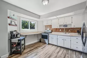 37 Main Ave, Mastic, NY 11950 - Photo 17