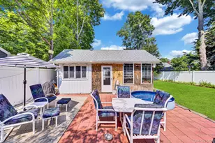 1116 Montauk Hwy, Oakdale, NY 11769 - Photo 33