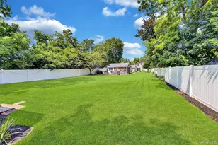 1116 Montauk Hwy, Oakdale, NY 11769 - Photo 35