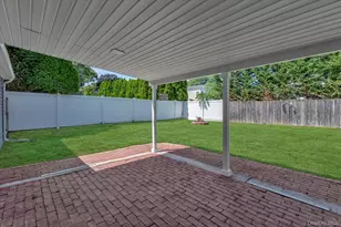 5 Eckert St, Huntington Station, NY 11746 - Photo 13