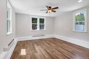 5 Eckert St, Huntington Station, NY 11746 - Photo 3