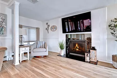 116 Shenandoah Boulevard N, Nesconset, NY 11767 - Photo 7