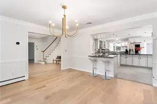 6 Davids Way, Port Jefferson, NY 11777 - Photo 9