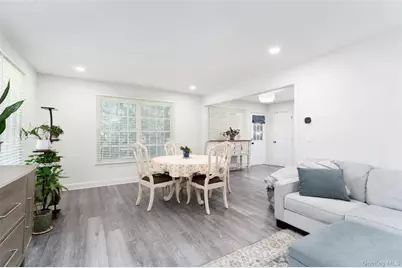6 Davids Way, Port Jefferson, NY 11777 - Photo 37