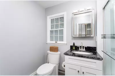 6 Davids Way, Port Jefferson, NY 11777 - Photo 35