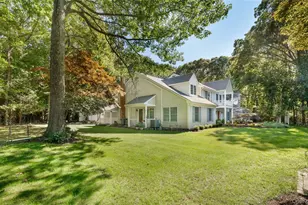 6 Davids Way, Port Jefferson, NY 11777 - Photo 45