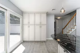 6 Davids Way, Port Jefferson, NY 11777 - Photo 15