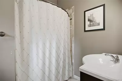 4 Acorn Street, Ronkonkoma, NY 11779 - Photo 27