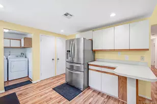41 Apple Tree Dr, Hauppauge, NY 11788 - Photo 19
