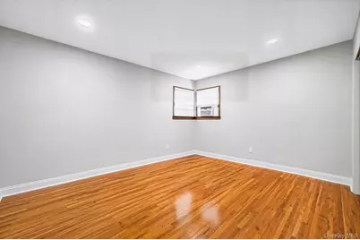 104 Utica Street, Bay Shore, NY 11706 - Photo 15