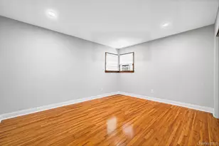 104 Utica St, Bay Shore, NY 11706 - Photo 15