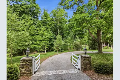 392 Old Quaker Hill Road, Pawling, NY 12564 - Photo 1