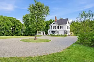 392 Old Quaker Hill Rd, Pawling, NY 12564 - Photo 3