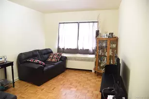 3236 Radio Dr, Bronx, NY 10465 - Photo 7