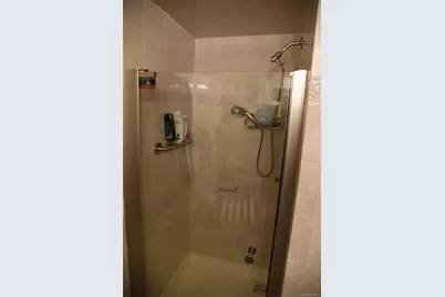 3236 Radio Drive, Bronx, NY 10465 - Photo 23